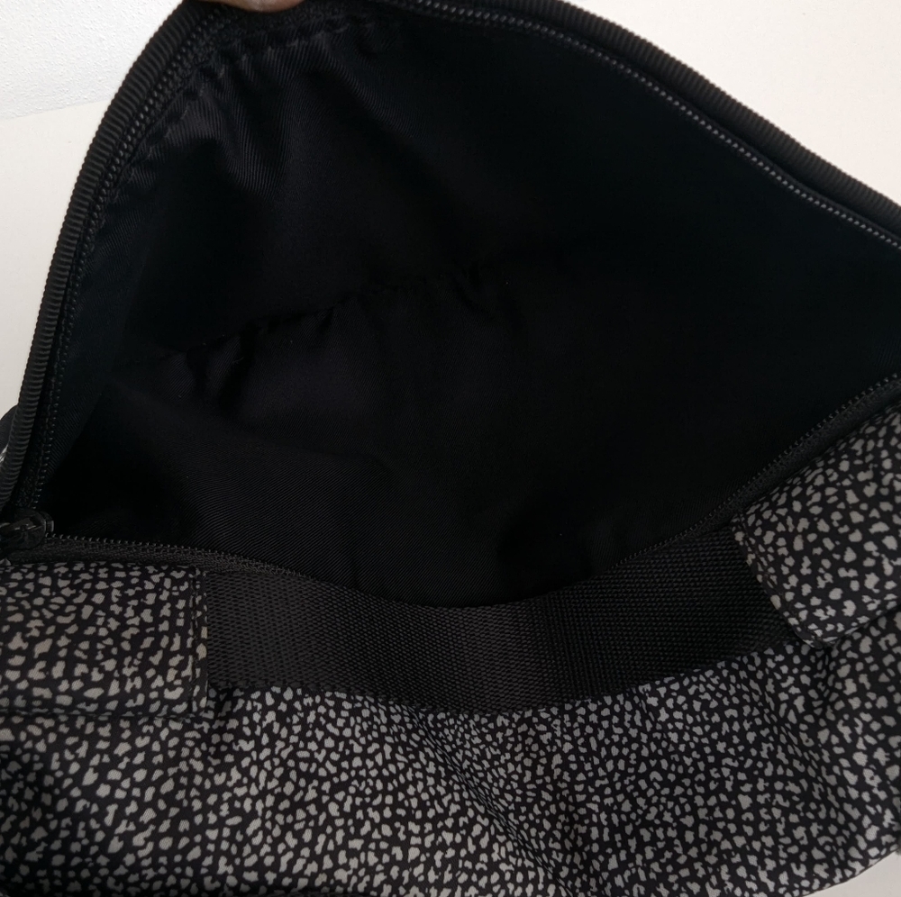 🌹 Lululemon Black & White Mini Waist Bag with Speckled Design Fanny Pack, - Picture 10 of 11